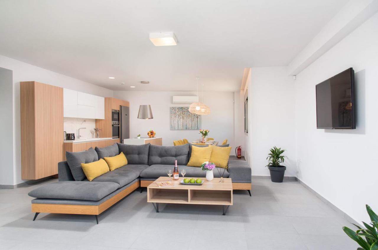 Villa Ampela By Posarellivillas Agia Marina  Екстер'єр фото